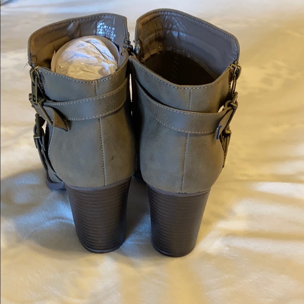 Booties - Picture 3 of 4